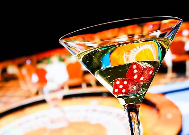 Antarmuka blackjack langsung detoto menampilkan dealer, kartu, dan kontrol permainan di layar seluler